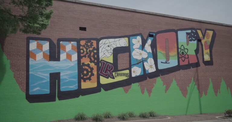 Hickory, graffiti
