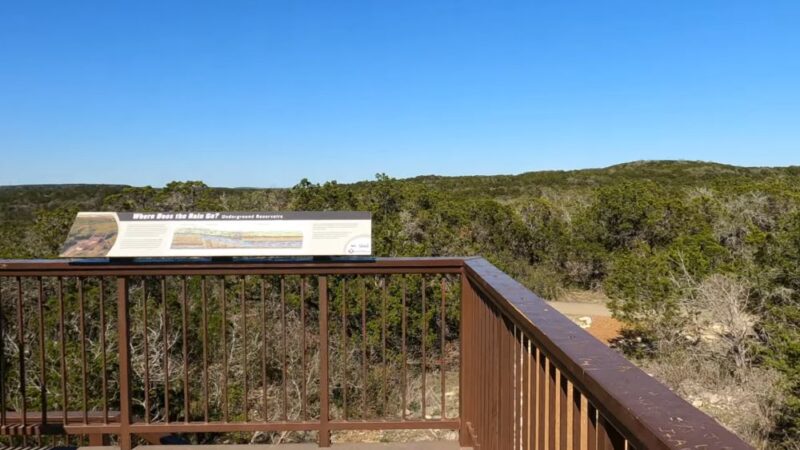 Hillview Trail at Eisenhower Park