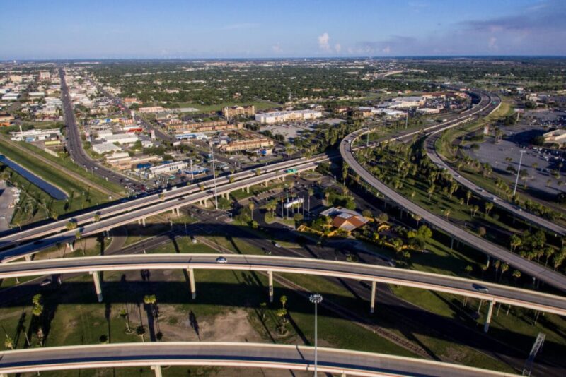 Does it Snow in Harlingen, Texas?