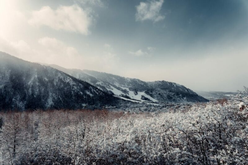 Does it snow in Aspen, Colorado?