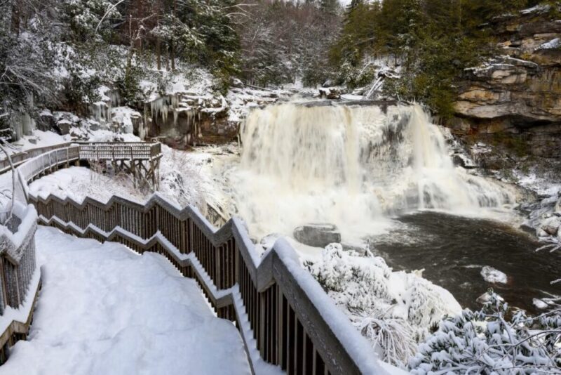 Blackwater Falls in West Virginia in Winter | Does it Snow in West Virginia? | istheresnow.info