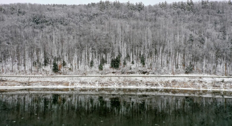 Does It Snow In Connecticut? | Connecticut River - Winter