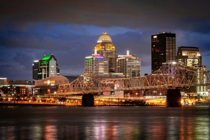 Downtown Louisville, Kentucky | Does it Snow in Louisville, Kentucky?