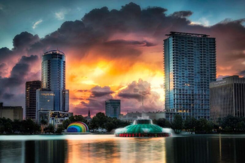 Lake Eola - Orlando, Florida, USA | Does it Snow in Orlando, Florida?