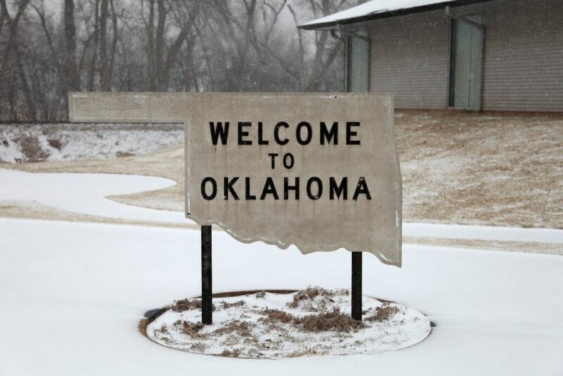 Welcome to Oklahoma sign | Does it Snow in Oklahoma?