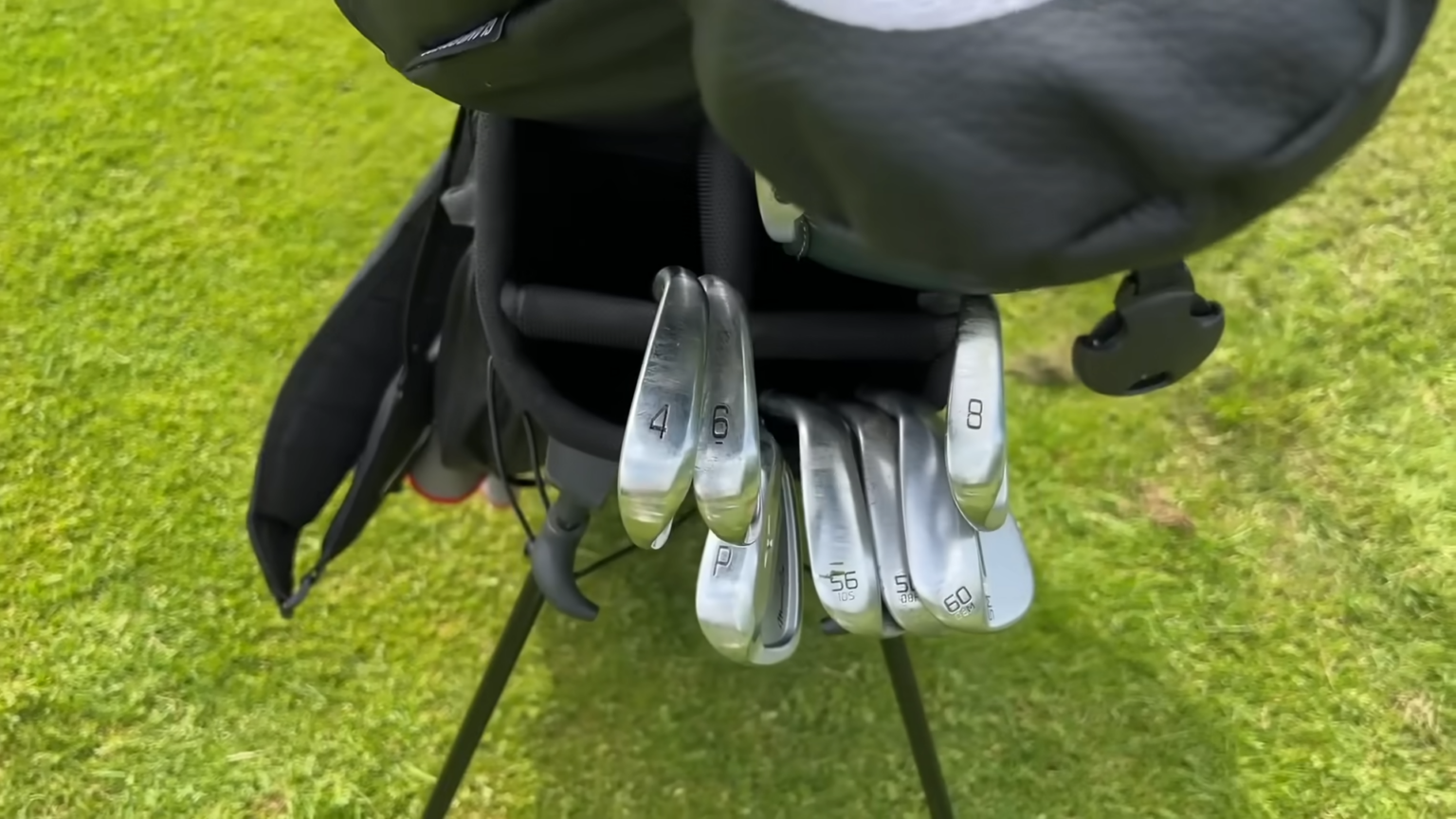 How Many Clubs Should You Carry in Your Golf Bag 12 Tips for Beginners