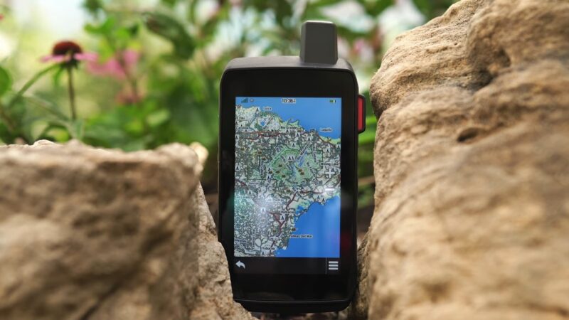 Choosing the Right GPS for Hiking