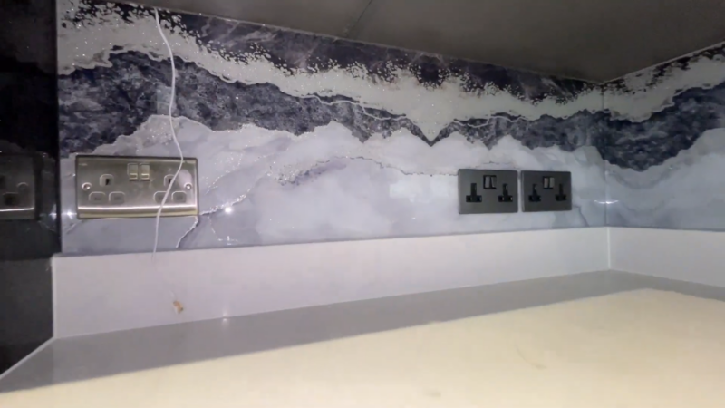 What Are Glass Splashbacks?